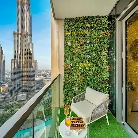Grandeur 2 Bedroom Apartments I Burj Khalifa & Fountain Views I Free Parking, Gym, Pool, Wi-Fi & Ps5 I By Skyline Serenity Dubai Exterior photo