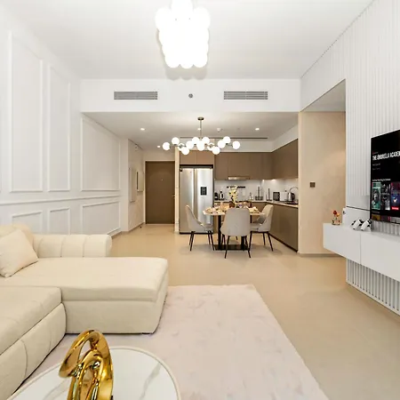 Grandeur 2 Bedroom Apartments I Burj Khalifa & Fountain Views I Free Parking, Gym, Pool, Wi-Fi & Ps5 I By Skyline Serenity Dubai Exterior photo